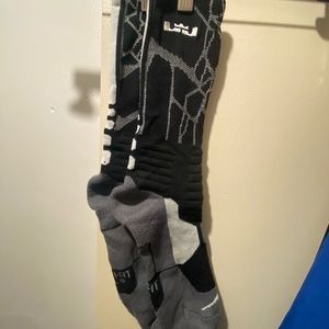 Nike Elite Lebron James Pro Basketball Socks